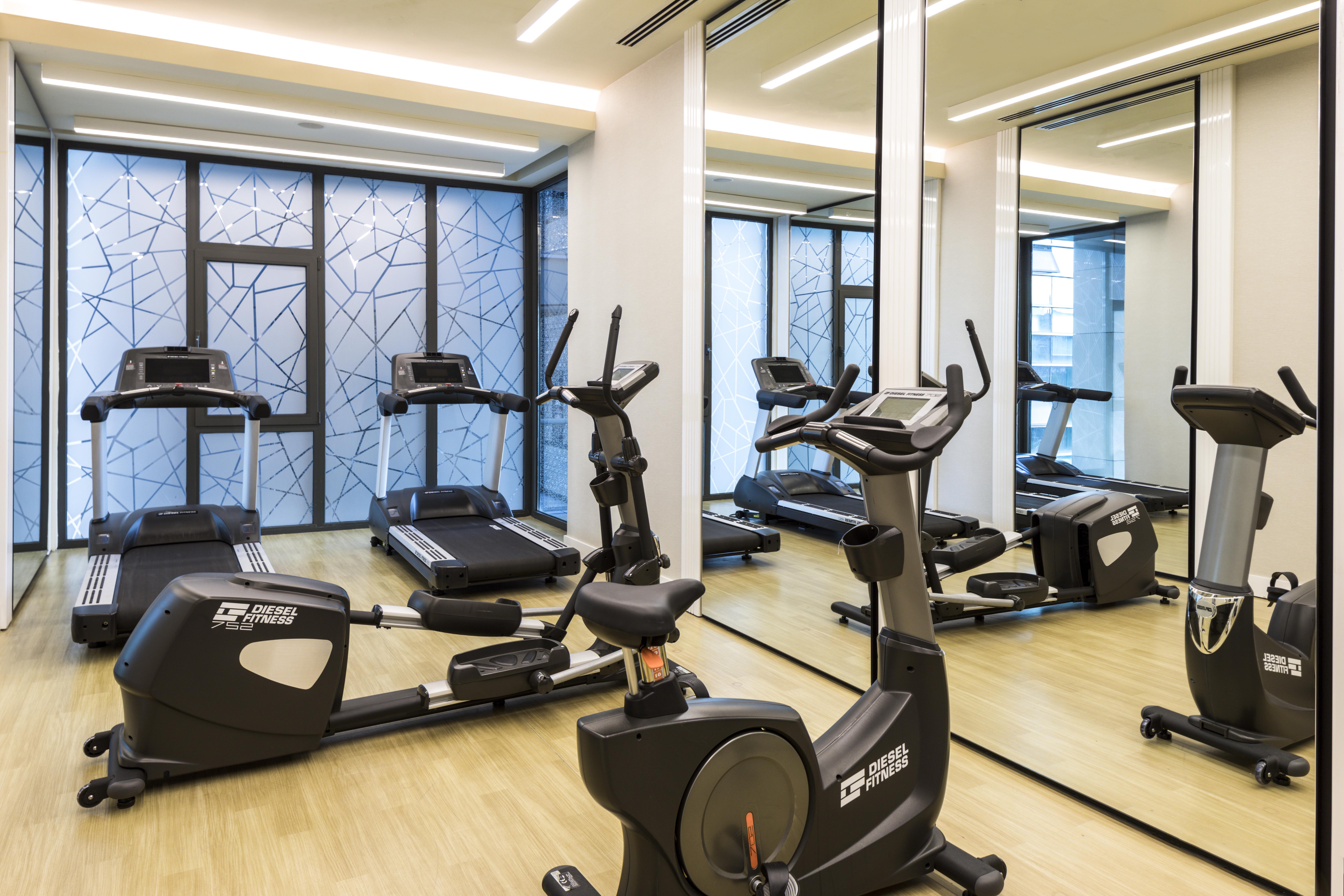 클라리온 호텔 골든 혼 이스탄불 외부 사진 The gym at the hotel